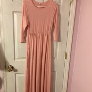 VERY LONG, PINK MATERNITY DRESS!